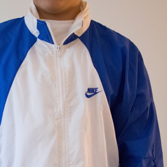 SOLD! Nike Windbreaker - Picture 5 of 5